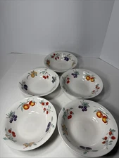 5 TABLETOPS UNLIMITED Soup/Cereal Bowls In The Dulcie Pattern-VERY NICE