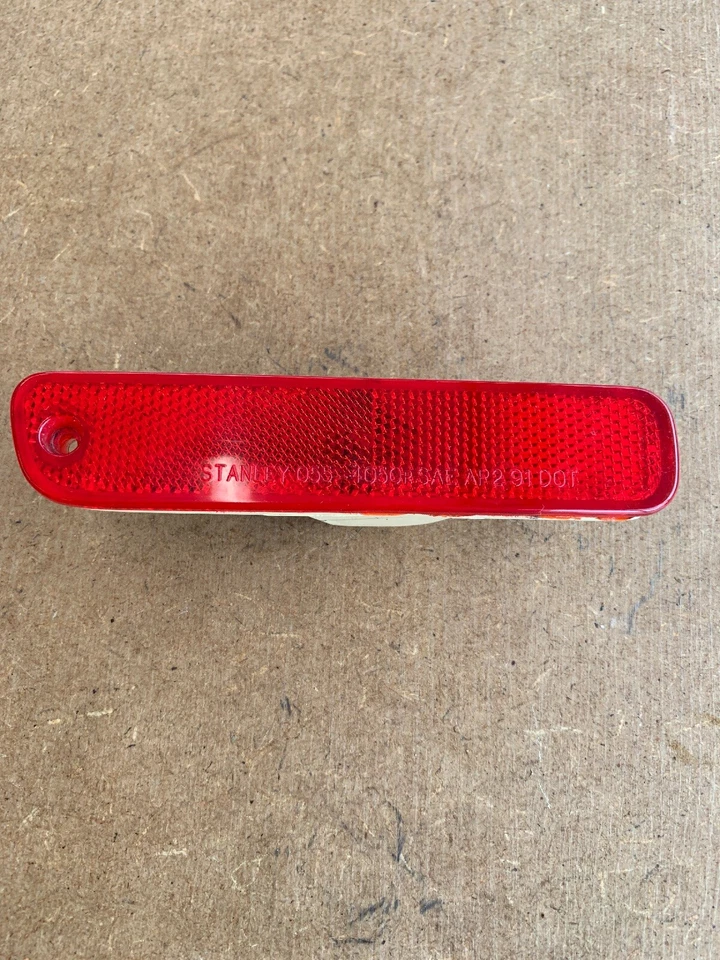 Parachoques delantero derecho Honda Prelude 1997-2001 marcador intermitente 055-4050 OEM Foto 2 de 4