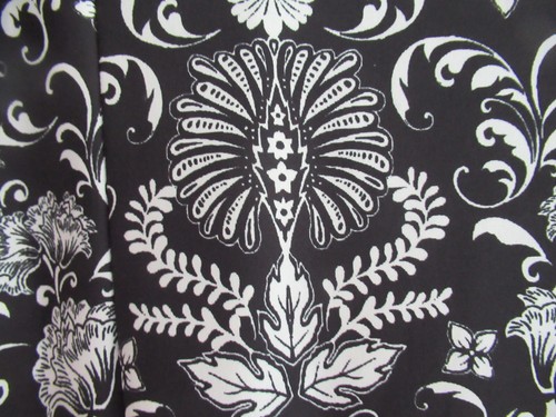 PRETTY DAVID EMANUEL TOP - 12 - Picture 3 of 4