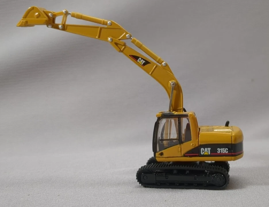 HO Scale  Norscot 10188  CAT 315C L   Hydraulic Excavator - Image 2 of 4