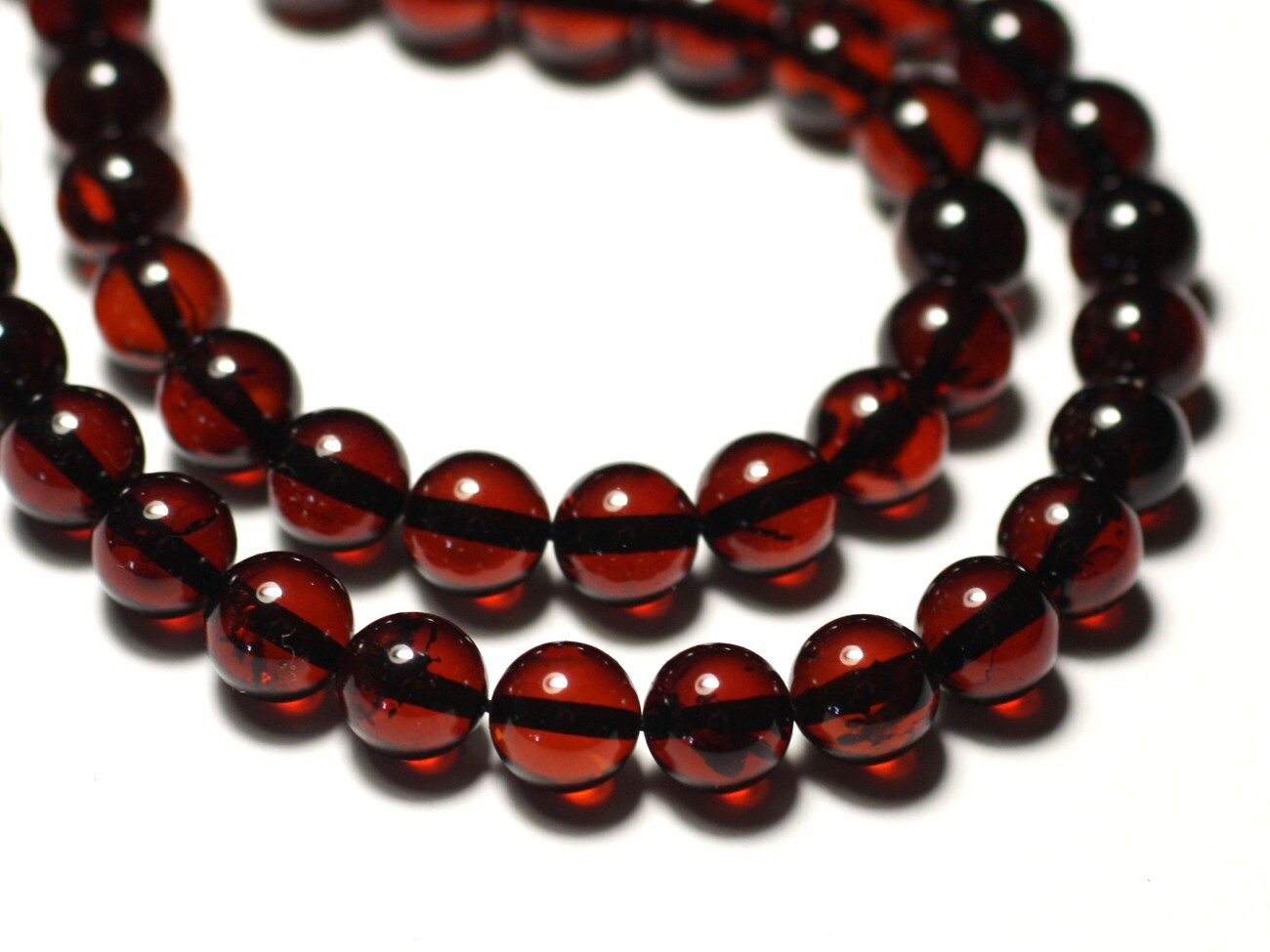 Perles Ambre naturelle 8mm : finissez-en avec les imitations pour vos bijoux