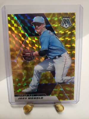 Joey Wendle Reactive Yellow Parallel 2021 Panini Mosaic Prizm Baseball 