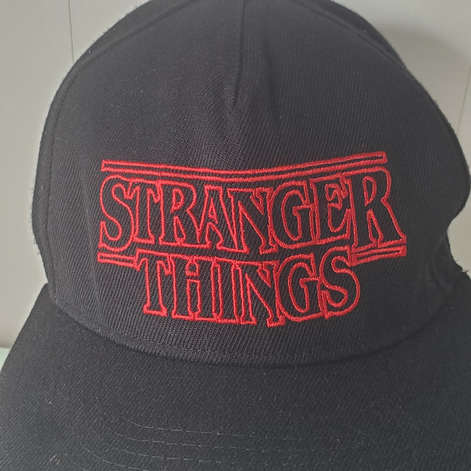 Official Stranger Things Embroidered Snapback Hat… - image 3