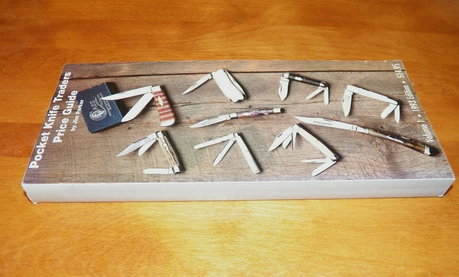 POCKET KNIFE TRADERS PRICE GUIDE Vol 1 1993 CASE BULLDOG Knives Rare