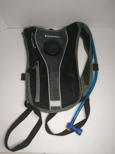 High Sierra Hydration Pack - 2 Liter 
