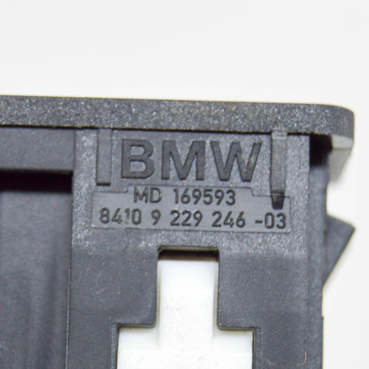BMW 3 F30 335d xDrive AUX USB Music Player Connectors