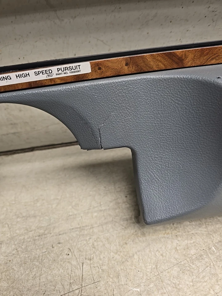 Chevrolet Caprice Impala SS 1991-1992-1993 5,7 velocímetro tablero radio bisel moldura Foto 4 de 4