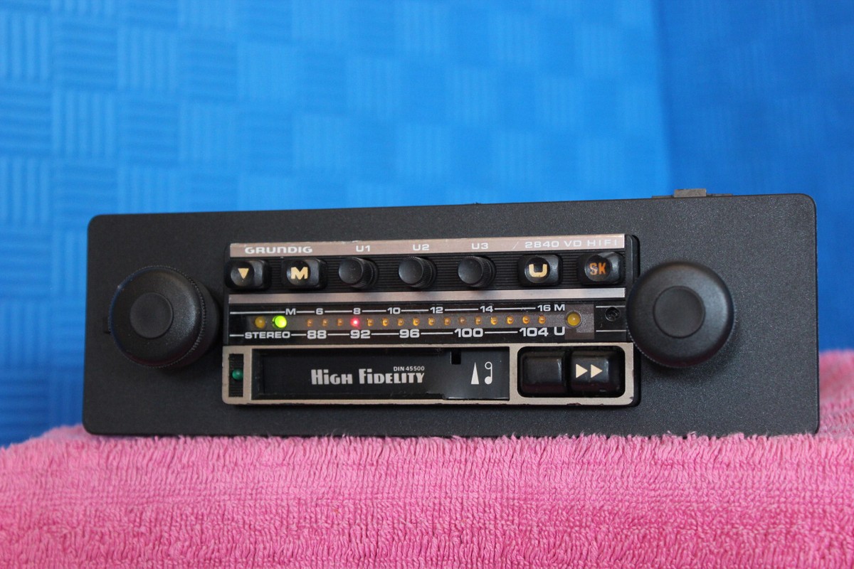 Beautiful Grundig Weltklang WKC 2835VD (2840 face) 1970s-1980s