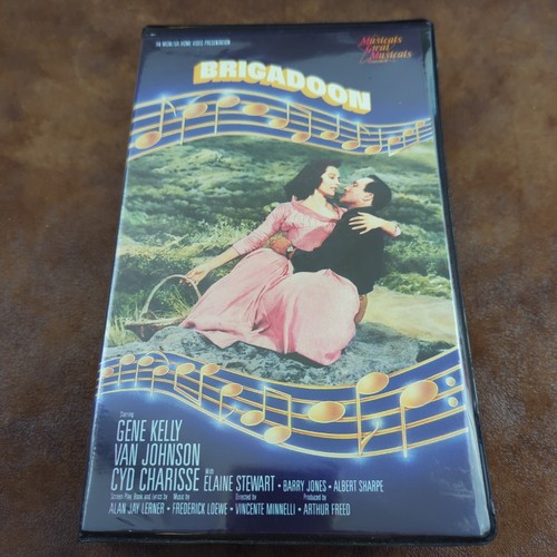 Brigadoon (VHS, 1998) Gene Kelly, Van Johnson, Cyd Charisse - Picture 1 of 3