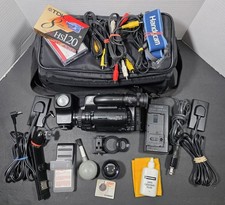 Sony CCD-TR75 Camcorder 8mm Video8 Handycam Bundle w/xtras - Parts Not Working
