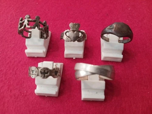 New ListingLot of 5 Vintage Sterling Silver Rings. Various Sizes.  16.4 Grams.