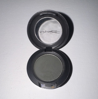M·A·C Shadow Femme Noir Single Veluxe Pressed Powder Black Shade A53 discontinu