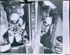 1961 Astronaut Virgil Gus Grissom Helicopter Mercury Nasa Wirephoto 7X9