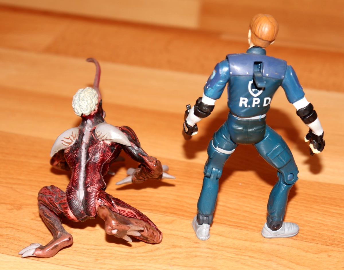 Resident evil 2 Leon Kennedy/ Licker Action Figure Figur ToyBiz