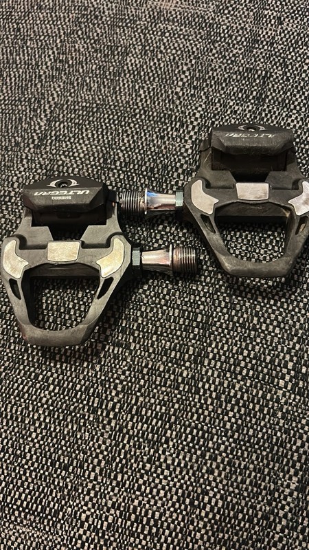 Shimano Ultegra R8000 SPD-SL +4mm Clipless Road Bike Pedals