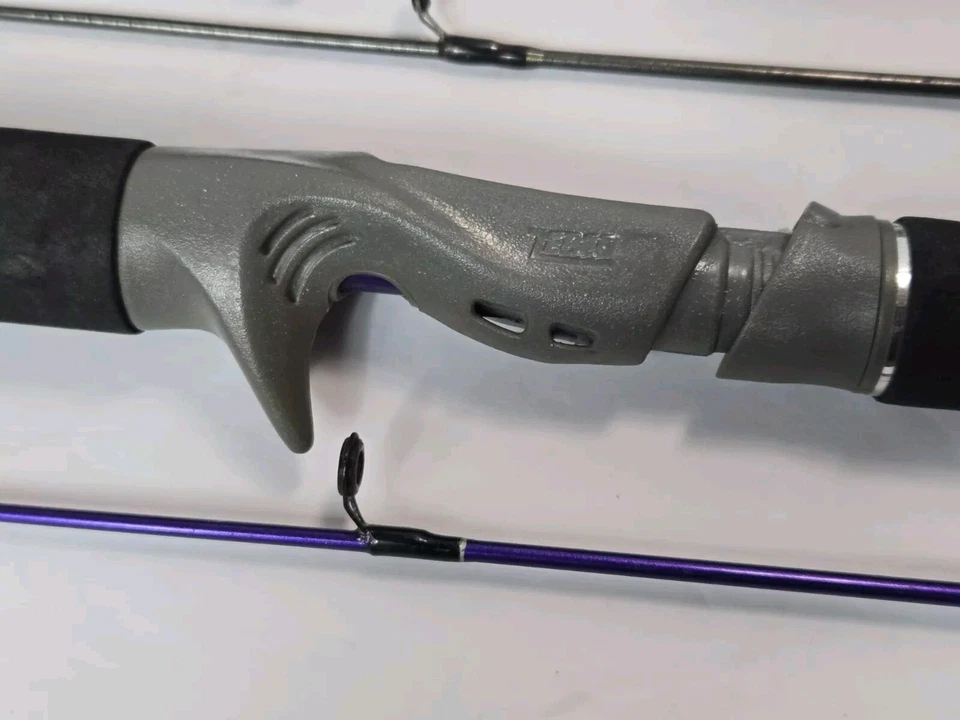 Lot of 2 Zebco Spincast Rods 5'6" Medium Light 2 Piece - Image 4 of 4