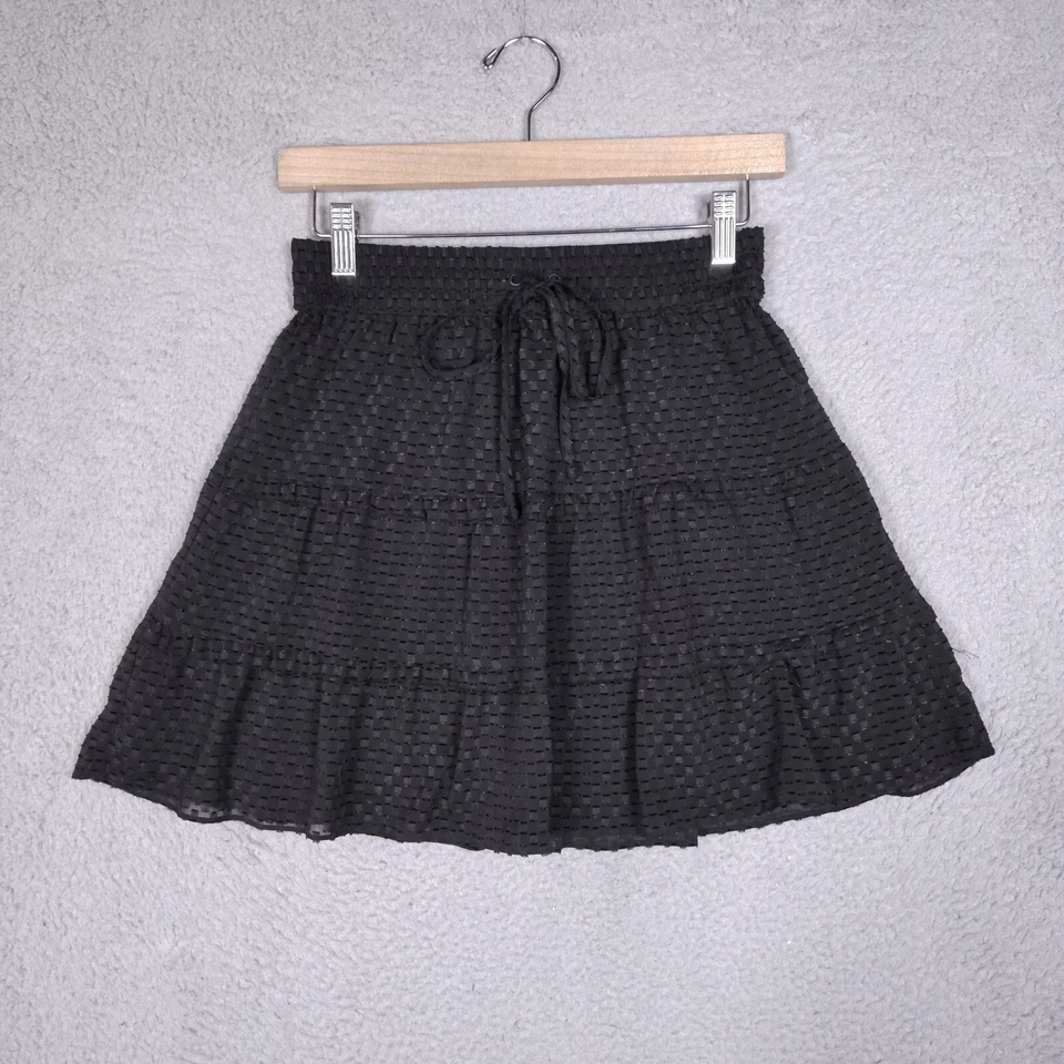 Falda Patinadora Alice + Olivia Mujer 4 Negra Cuadros Suizos Volantes Mini Niveles Preppy Foto 2 de 4