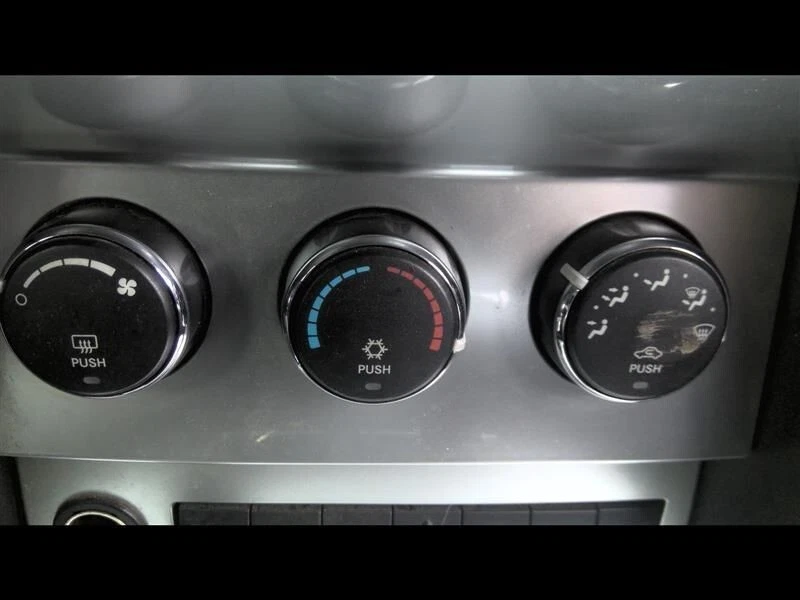 Dodge Nitro 2007-2009 calefacción aire acondicionado control climático unidad de temperatura OEM Foto 3 de 4