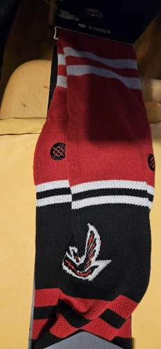 Atlanta Falcons Stance football Sideline Logo Crew Socks Large NWT