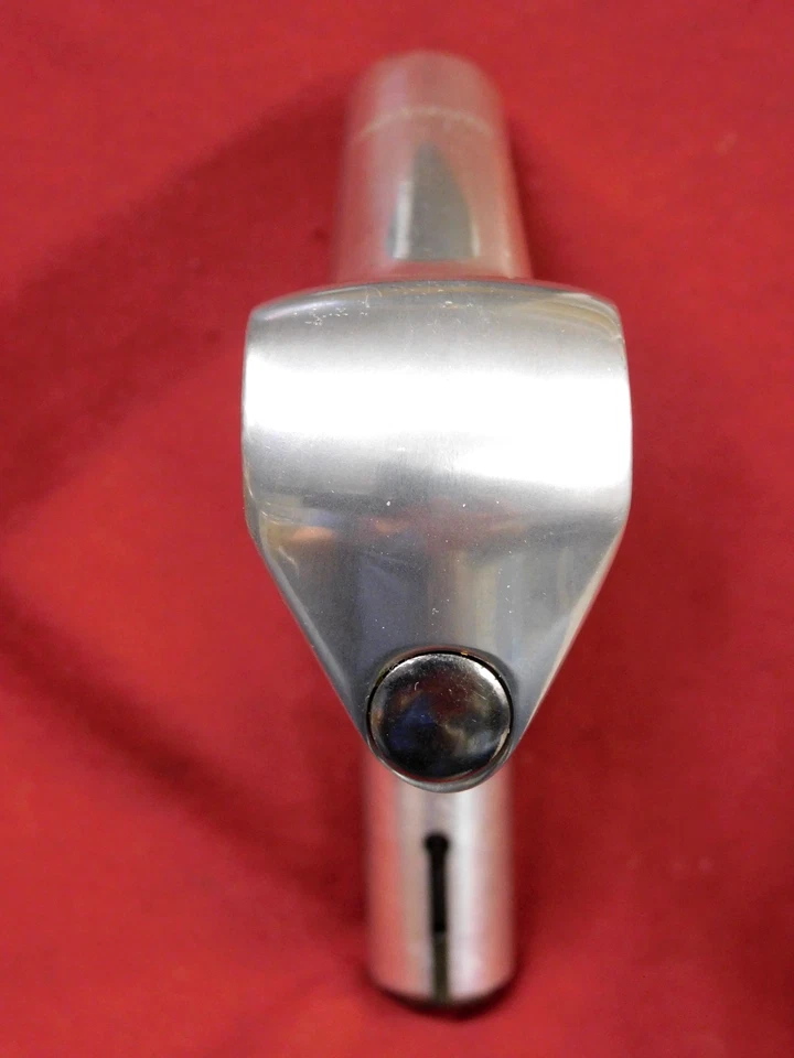 New Old Stock Vintage Silver Cinelli 1A Silver 110 x 26.0 x 22.2 mm Stem 11 cm - Image 2 of 4