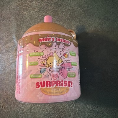 Smooshy Mushy Do-Dat Donuts Scented Surprises Series 2 Brown Bottle