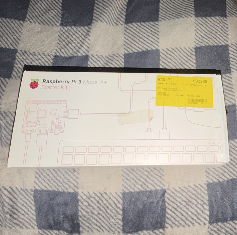 Raspberry Pi 3 Model A+ Starter Kit Box Wireless LAN 40-Pin GPIO HDMI USB