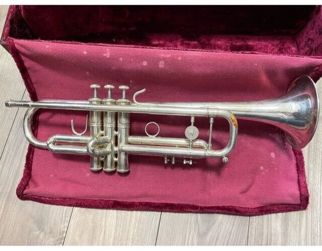 Holton T101B Symphony Trumpet w/ Case Used From Japan: Free Shipping with  Case