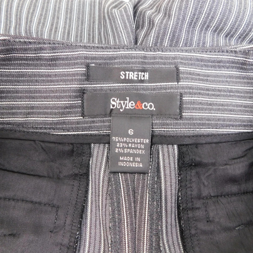 Bermudas elásticas a rayas Style & Co para mujer - 6, negro-blanco #152 Foto 3 de 4