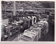 ROLLS ROYCE ENGINE DEPARTMENT IN FACTORY, PHOTOGRAPH, ROLLS ROYCE LTD.
