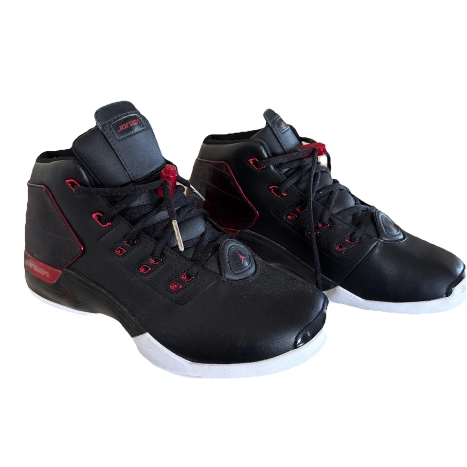 Nike Hombre Jordan Bulls 17 Zapatillas Retro Talla 9.5 832816-001, Chicago Foto 2 de 4