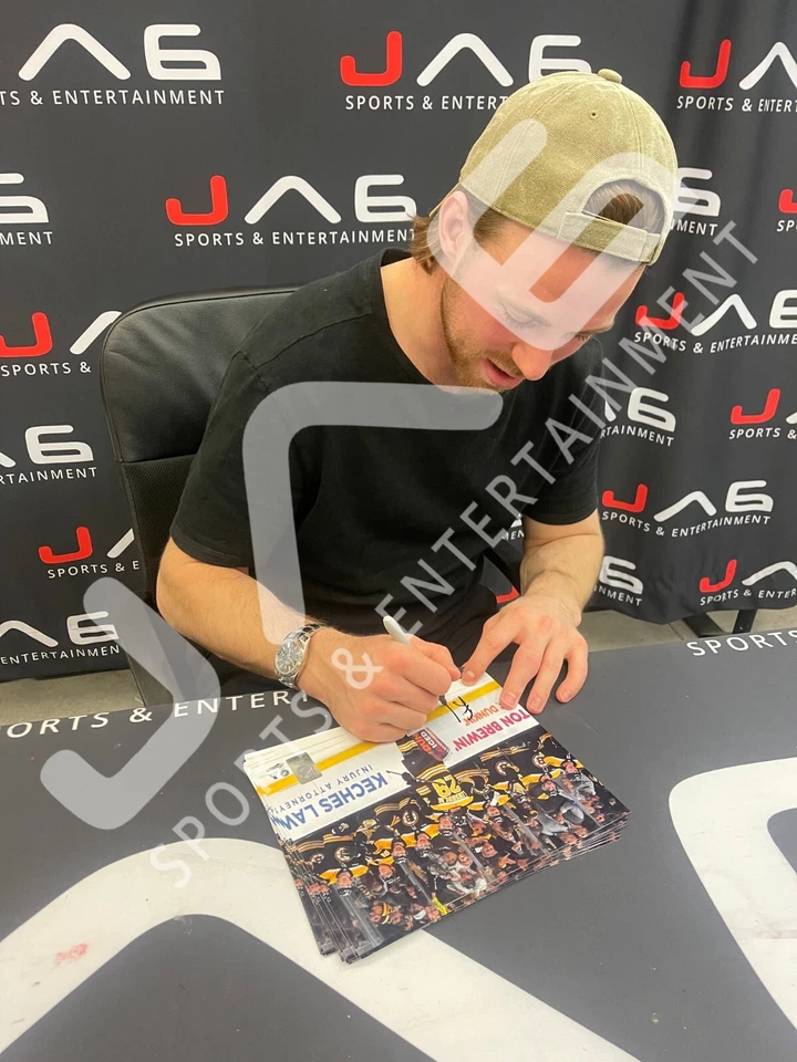 Foto firmada autografiada por Elias Lindolm 8x10 NHL Boston Bruins certificado de autenticidad JSA Foto 2 de 2