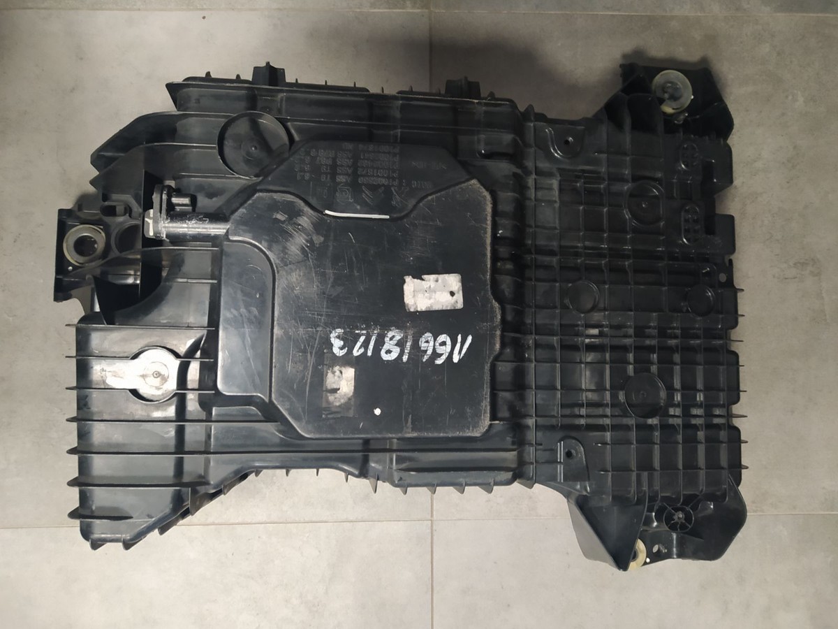 AdBlue Tank 1682616280 9815111480 1682619580 CITROEN C4 PICASSO C4 