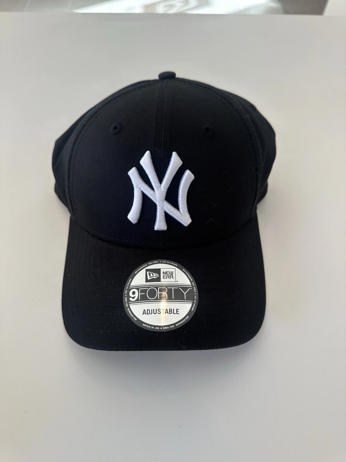 New Era Yankees 9FORTY Adjustable Black MLB Baseball Cap Hat
