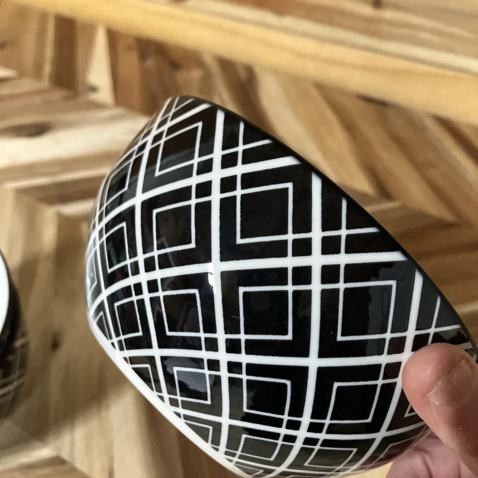 Dover & York Black White Geometric Ceramic Cereal Soup Bowls Set Of 3 - Image 4 of 4