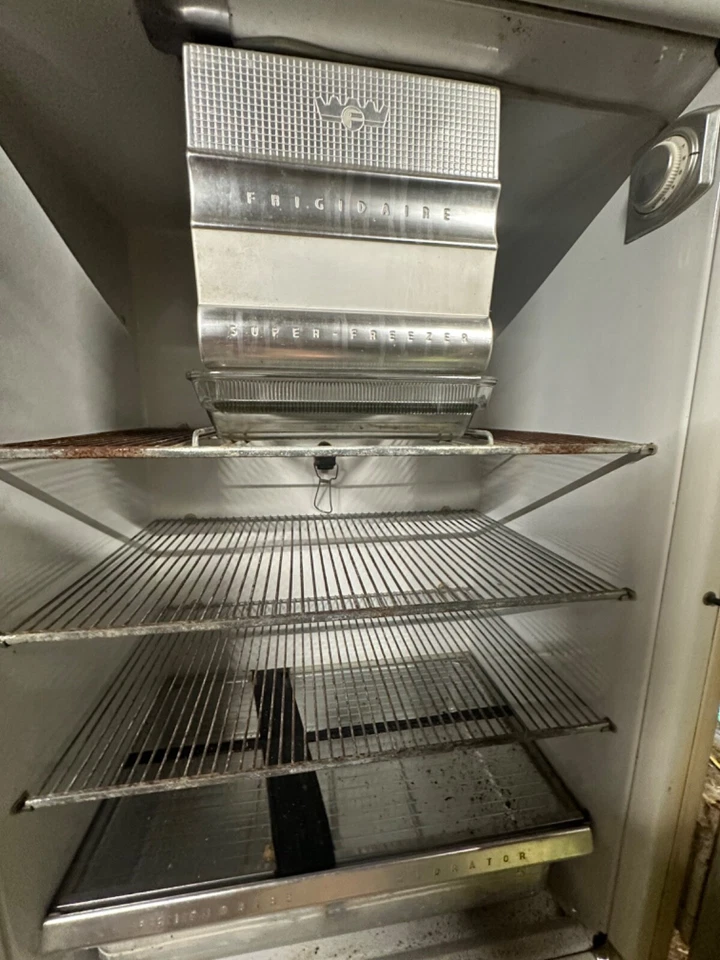 GM MJ-7 Frigidaire 1948 refrigerador vintage Foto 3 de 4