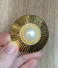 Vintage Gold Tone White Faux Pearl Round Medallion Scarf Clip MCM