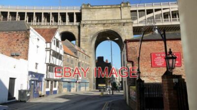 PHOTO  HIGH LEVEL BRIDGE OVER THE CLOSE NEWCASTLE QUAYSIDE THE TIMBER FRAMED BUI