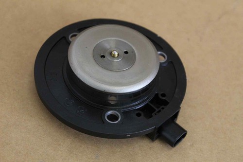 VW AG Zylinderkopf Magnet 06L109259A aus CJX Motor