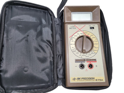 BK Precision Dynascan Corp. 875A - Handheld LCR Meter WITH ITS BAG