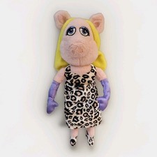 Posh Paws The Muppets Miss Piggy Plush Figure With Leopard Print Outfit
