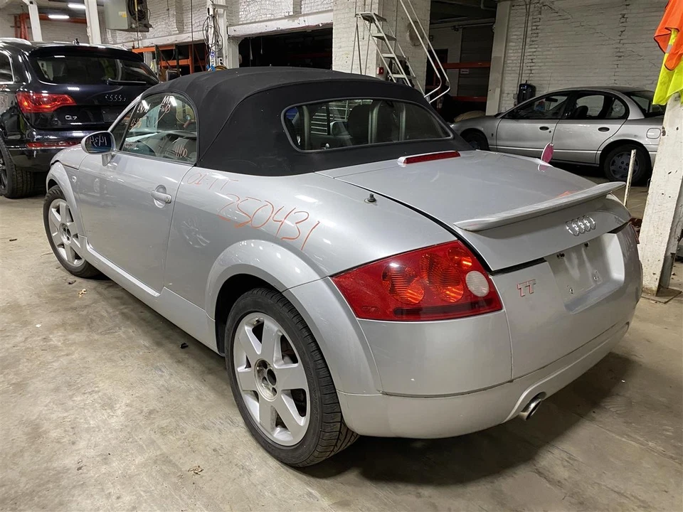 RADIATOR OVERFLOW Audi TT 2000 00 2001 01 2002 02 2003 03 2004 04 2005 0 1428515 - Изображение 3 из 4