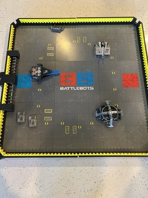 HEXBUG BattleBots Arena Set w/ 3 Bots, 2 Controllers, 2020, Age 8+
