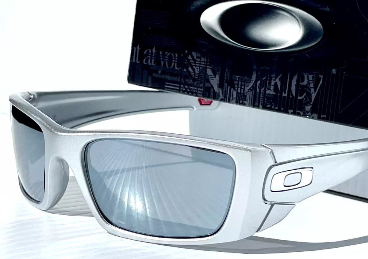 Fuel Cell Rectangular Sunglasses in Silver - Oakley