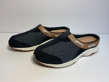 EASY SPIRIT-  TRAVELPORT" WOMEN SIZE 9M BLACK/CHARCOAL DENIM NAUTICAL STYLE CLOGS