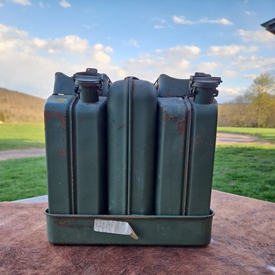 VINTAGE German Military Kraftstoff 5 Liter Jerry Can Set (2) +