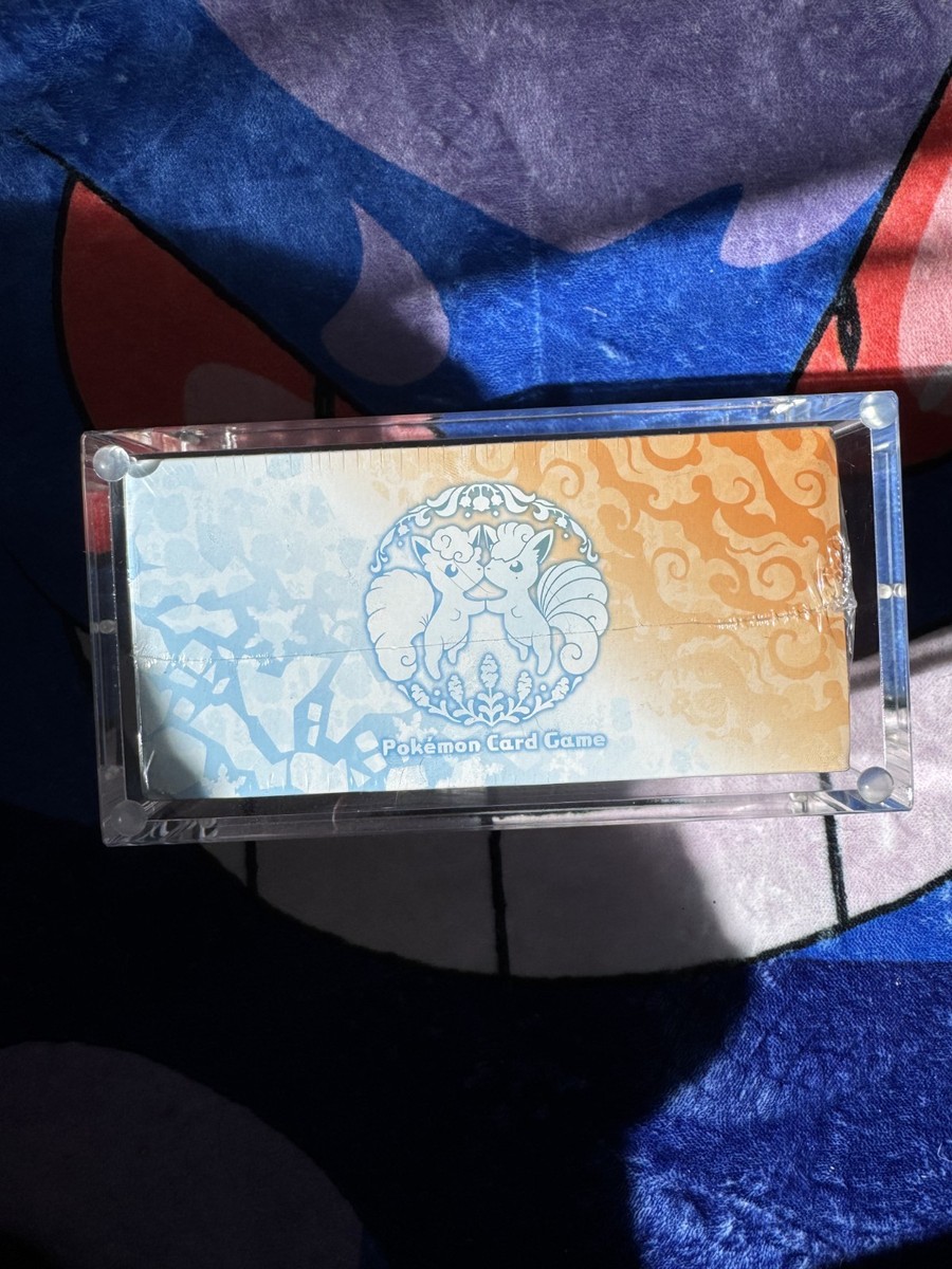 Pokemon Center Japanese Special Box Alolan Vulpix & Vulpix Poncho