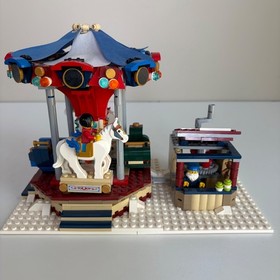 Lego Winter Village Market 10235 Christmas Creator Expert Incomplete no Box Set