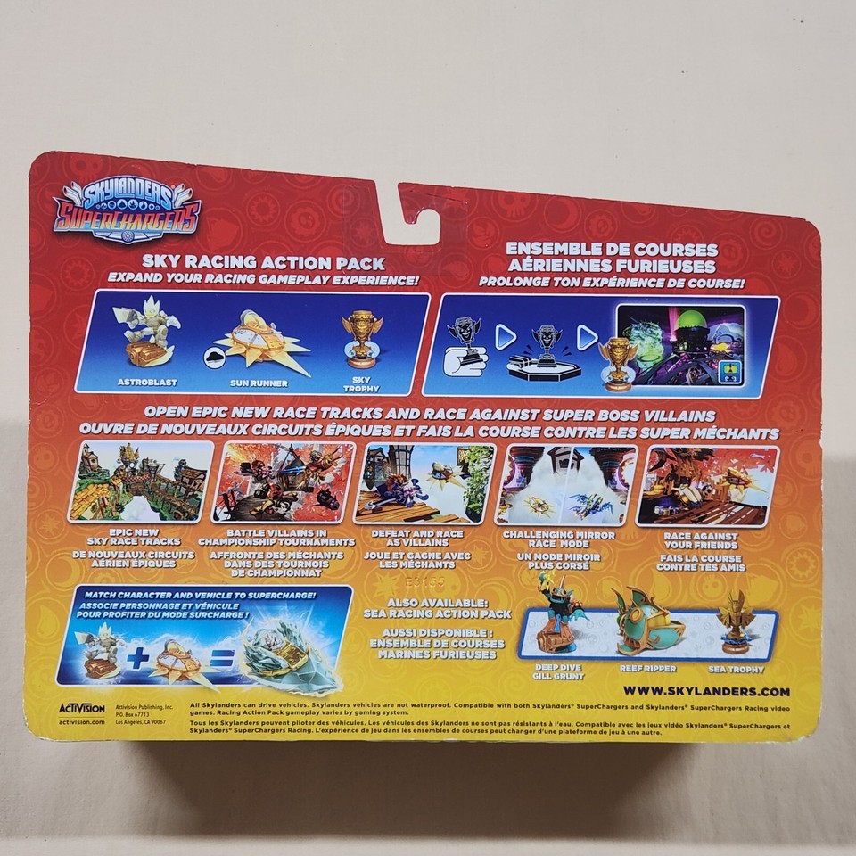 Skylanders Superchargers – Set Figure Astroblast Leggendario + Sun Runner – Sky Racing Pack