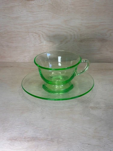 🔥Vintage Fostoria Fairfax Uranium Glass Teacup Saucer Set Green Depression Era