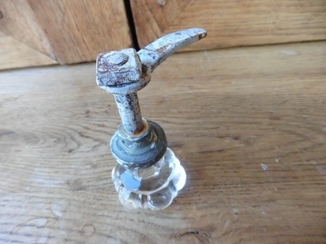 poignée de porte de meuble en cristal avec sa clavette - Photo 3/3